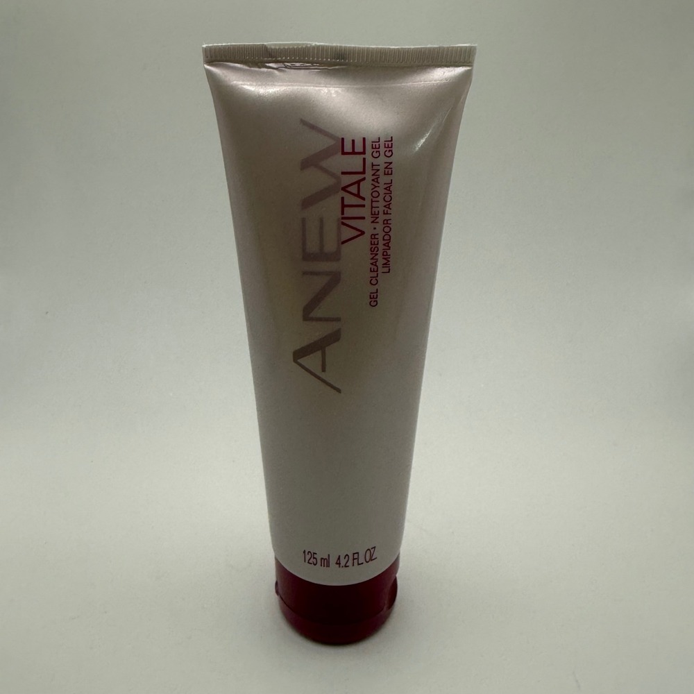 NEW Avon Anew Vitale Gel Cleanser 4.2 floz Facial Wash VitaTone Complex SEALED
